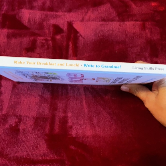 Vintage Survival Series for Kids Double Book - Picture 7 of 7